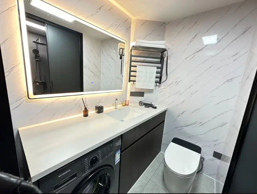 Luxury Apple Cabin House